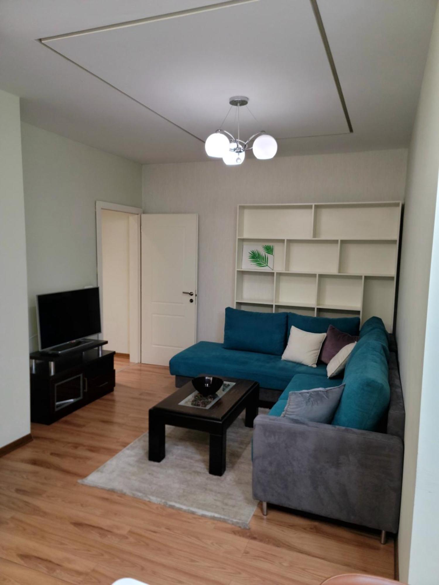 Apartment Helianthus, By Bloom Apartments In Central Tirana